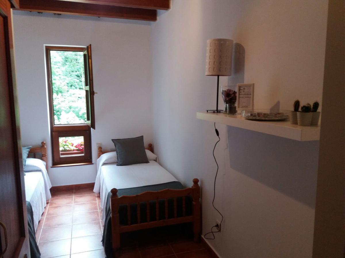 Albergue Cabrales กาเรญา เด กาบราเลส ภายนอก รูปภาพ