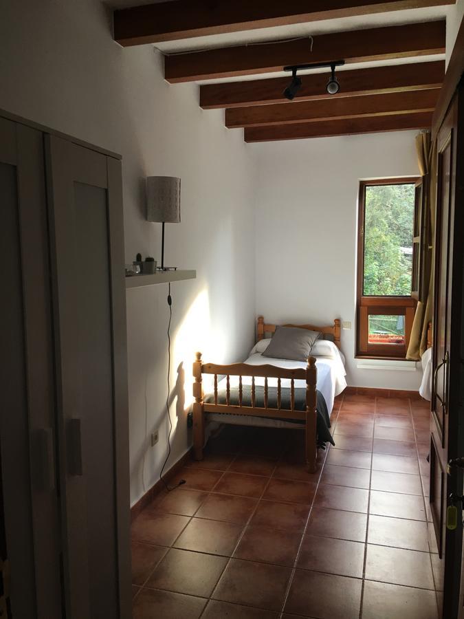 Albergue Cabrales กาเรญา เด กาบราเลส ภายนอก รูปภาพ