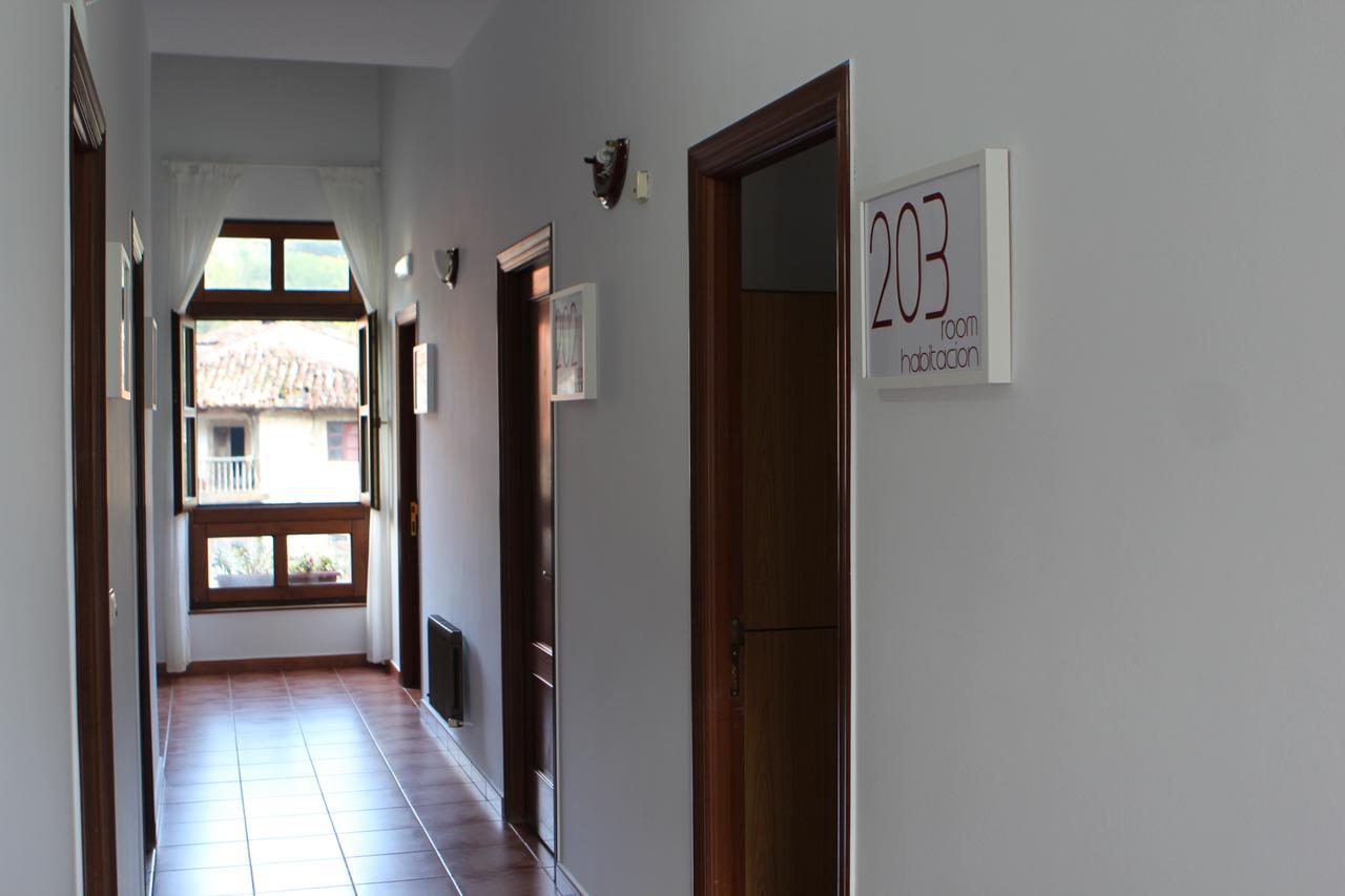 Albergue Cabrales กาเรญา เด กาบราเลส ภายนอก รูปภาพ